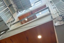 BÁN NHÀ QUẬN 4 GẦN HOÀNG DIỆU, 4 LẦU, 21M2 NỞ HẬU ĐẸP, 3.x TỶ