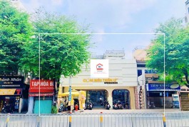 Cho Thuê Nhà Mặt Tiền Lê Văn Duyệt, P1, Bình Thạnh. DT:11m x 15m Trệt 2L_Giá 140 Triệu