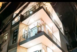 CĂN GÓC 2 MẶT TIỀN KINH DOANH GIAO  

KHÁNH HỘI TÂN VĨNH Q4 

NGANG 5.5 DÀI 9.5 

ĐÚC 4 TẤM

CÓ 9 TỶ