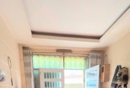 SÁT MẠT TIỀN HOÀNG DIỆU VĨNH KHÁNH Q4 

NGANG 3.4 NỞ HẬU TÀI LỘC 3.6 DÀI 9 M

ĐÚC 3 TẤM 

GIẢM 1,4 TỶ