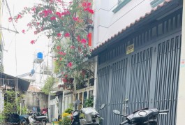 Bán Gấp Nhà Ấp Chiến Lược Bình Tân gần chợ Gò Xoài 42m2 ,2 Tầng Nhỉnh 4 tỷ