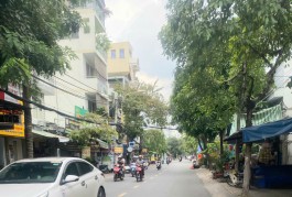 Mặt tiền kinh doanh Miếng Đất C4 Ngang 4.1 dài 20 m
