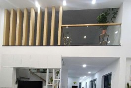 Cần Bán Gấp Nhà Mặt Tiền 134m2 Tại Phường Phước Quận 9 Bình XeTải Đậu Thoải Mái.