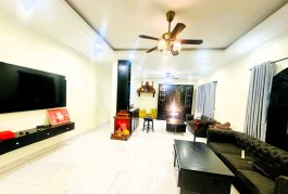 Bán nhà 170m2, 2 tầng, 3 pn, sổ hồng hoàn công, 9.8 tỷ - đường 41, Linh Đông