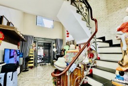 Bán nhà HXH Âu Dương Lân 42m2 5 tầng Phường 3 quận 8 chỉ nhỉnh 6 tỷ