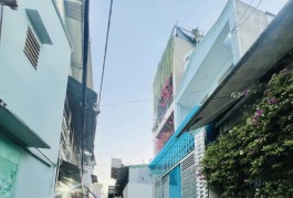 Nhà Bờ Bao Tân Thắng ngay AEON Tân Phú hẻm trước nhà 4m thông 52m2 ,2 Tầng 4 tỷ 150