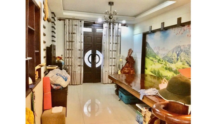 NHÀ 3 TẦNG MẶT TIỀN KHỦNG 8M - GẦN BÊN ĐƯỜNG PHẠM VĂN ĐỒNG TP.THỦ ĐỨC - GIÁ CHỈ 16.XX