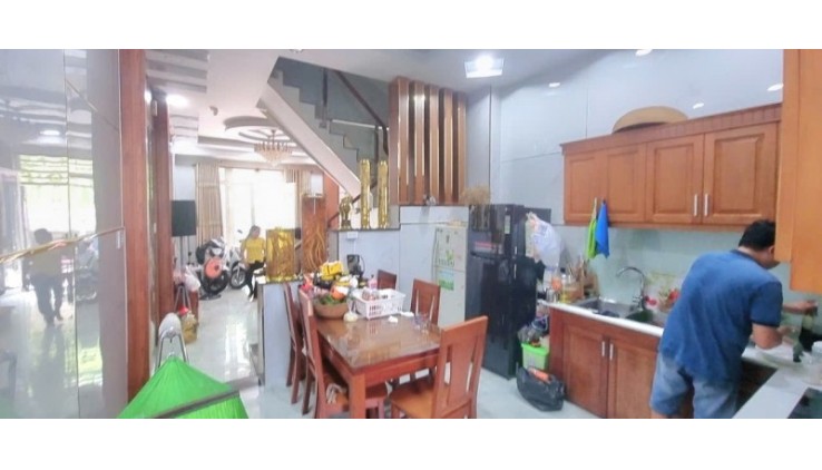 Bán nhà Cao Lỗ, Quận 8, 51m2, ngang 3.9m, chỉ 4.2 tỷ