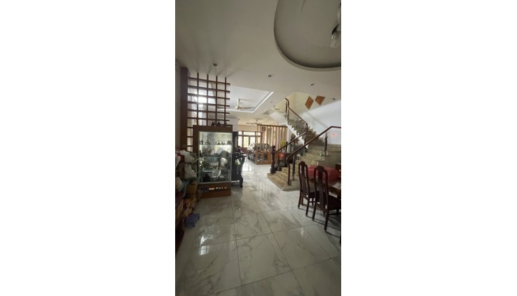 MẶT TIỀN ĐƯỜNG VIEW CÔNG VIÊN - KHU PHÂN LÔ - NHÀ 4 TẦNG