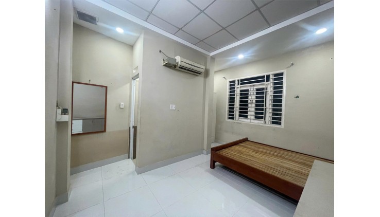 shc Hot hot hot Thạnh Lộc 22- Nhà SỔ HỒNG - HOÀN CÔNG đầy đủ - 1 sẹc thoáng rộng 1,190 tỷ ..