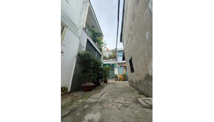 Nhà HXH Tây Thạnh, Q.Tân Phú 56m2 2T ngang 4,6 giá chỉ 5 tỉ nhỉnh