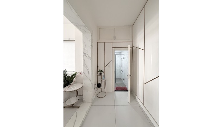 Bán nhà mặt phố phú hữu Q.9, 150m², 3 tầng, 22 tỷ, sổ đỏ.
