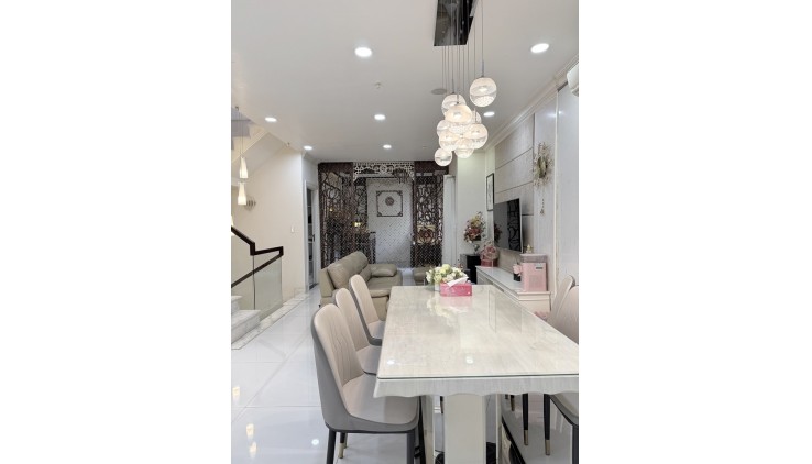 SIÊU PHẨM MEGA RUBY  QUẬN 9_TUYỆT PHẨM THƯỢNG LƯU.
BIỆT THỰ 159M2 3 TẦNG 3PN MASTER_SIÊU CÔNG NĂNG_GIÁ 22 TỶ