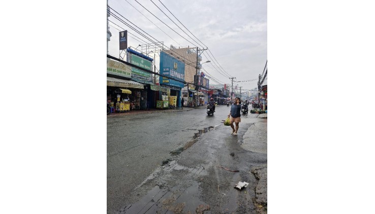 Bán nhà mặt phố Nguyễn Duy Trinh, Q.2, 518m², 80 tỷ, sổ đỏ
