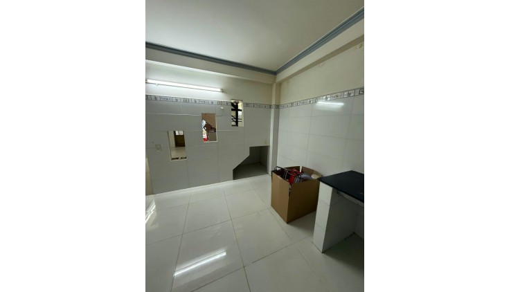 CẠNH GIGAMALL THỦ ĐỨC, NHÀ 2 TẦNG HOÀN CÔNG ĐỦ, 56M2, 20M RA MẶT TIỀN, CHỈ 4.9 TỶ. TL