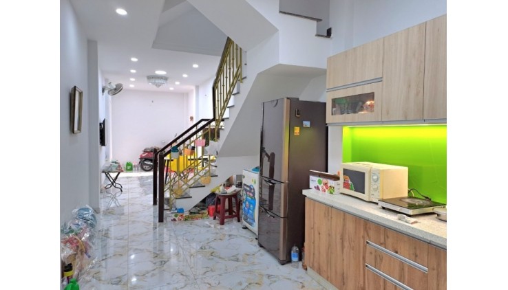 N265- Nhà Bán Nguyễn Kiệm 85m2 , 4 tầng btct , 5 phòng ngủ , Chính chủ ở lâu đời giá 9 tỷ 250