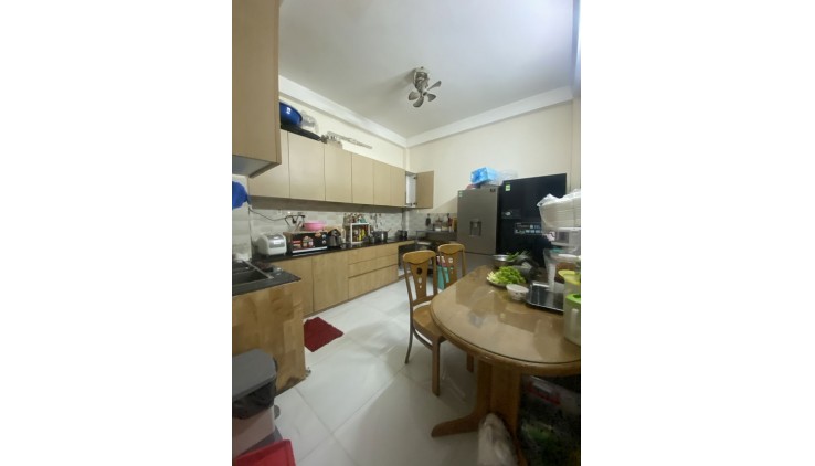BÁN NHÀ CHỢ HOA HỒ THỊ KỶ, QUẬN 10, 4 TẦNG, 4 PN, 3 WC, 42M² - SỔ HỒNG CHÍNH CHỦ