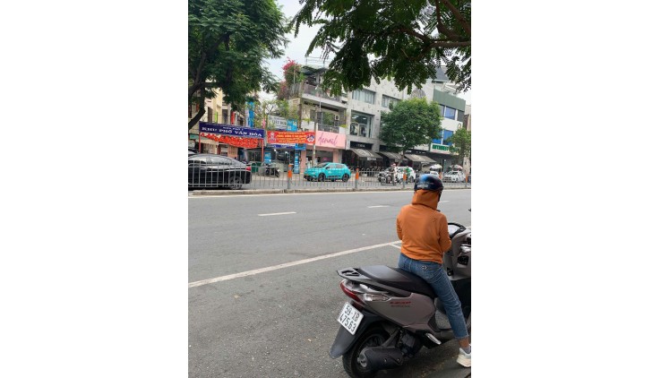 *+Nguyễn Cư Trinh Quận 1-Hiếm- Duy Nhất Lô Góc Đất Vuông Đẹp,55M2-Ngang 6m,-Nhỉnh 13Tỷ