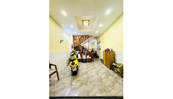 **Thành Thái Q10, HXH né nhau, Ôtô Vào Nhà 43m2-7PN,5Tầng Nhà Đẹp Ở Ngay.12Tỷ Hơn