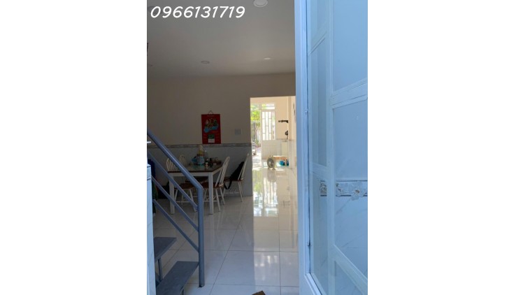 Bán nhà mặt tiền Tiền lân 9 , Bà Điểm, Hóc môn, 100m2, nhỉnh 5 tỷ.