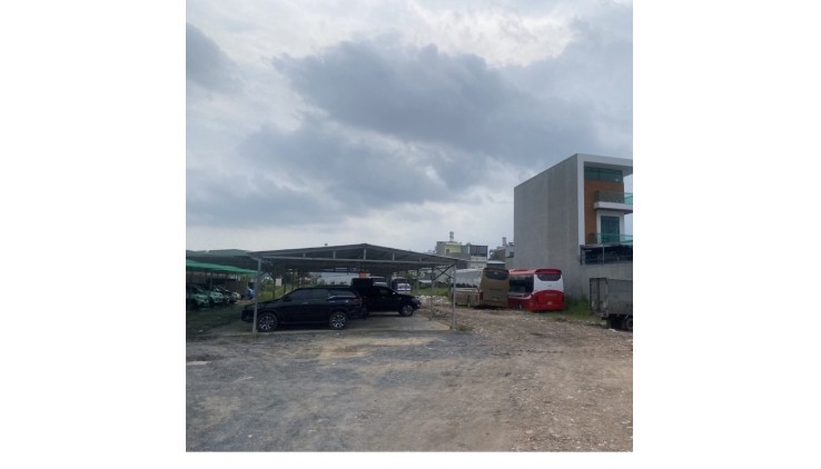 Bán Gấp Bãi Xe 1688m2 có 66,8 tỷ Thạnh Lộc Quận 12 TP. Hồ Chí Minh