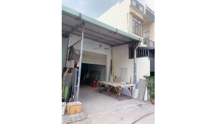 Nhà nát cấp 4 , 67m2 ( 4x18 ) sát mt Hiệp Thành 31 Q12 ,liền kề UBND Phường, 4 tỷ nhỉnh 0932030061