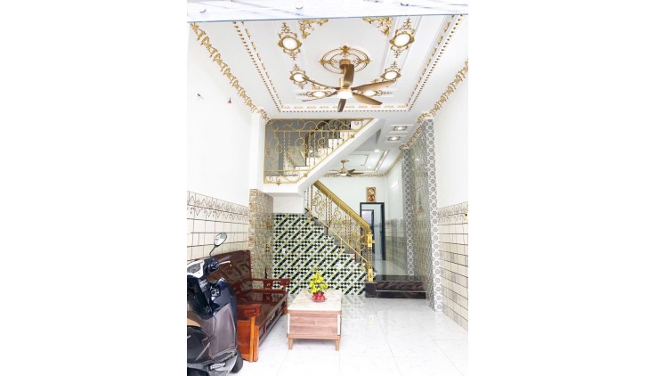 BÁN NHÀ MỚI XÂY KIÊN CỐ, VẬT TƯ CAO CẤP, KIỂU TÂN CỔ ĐIỂN HIỆN ĐẠI, 272m² SÀN, 7.3 TỶ. ĐT  0898573292