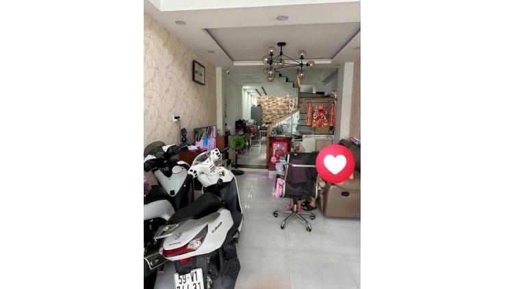 *++Bán Nhà Mới Ở Liền_Sau Lưng Mặt Tiền Trung Tâm Quận 5_4Tầng-4PN 3.6x16 Hơn 10Tỷ