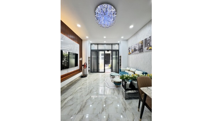 [Bất động sản đáng mơ ước] SỔ HỒNG VUÔNG, RỘNG 4M, 4 TẦNG BTCT ĐẸP, HẺM 1/ - GIÁ NHỈNH 5 TỶ XX