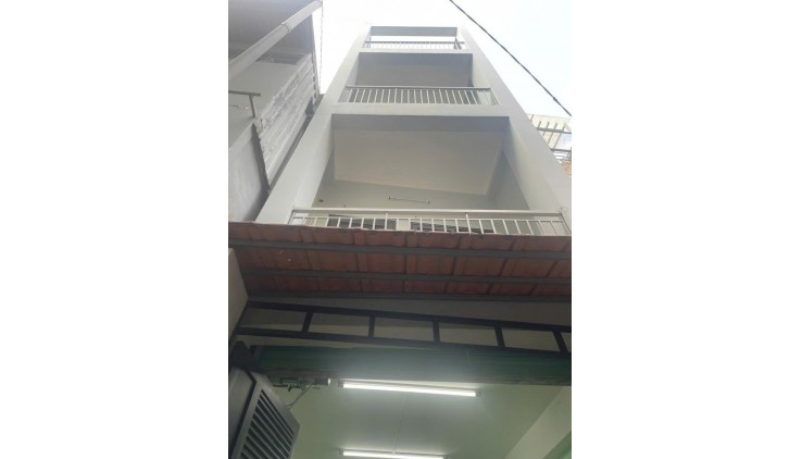 **+ Bán Nhà Ngay An Dương Vương-Lê Hồng Phong 4Tầng 55m2 Sổ Đẹp Nở Hậu 6m, 7 Tỷ Hơn