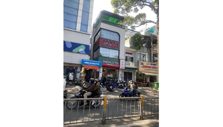 **V.I.P Quận 5_Chỉ 2 Căn Ra Mặt Tiền Nguyễn Tri Phương 4.2X21m, 2Tầng
Nhỉnh 14 Tỷ.