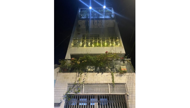 NHÀ LÊ VĂN QUỚI - BÌNH TÂN - 50M2 - 4 TẦNG BTCT 5PN 3WC - GIÁ 4 TỶ