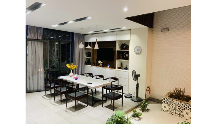 NHÀ PHỐ KHU BÊN SÔNG THỦ ĐỨC - 184M2 (7.3 X 25M X 3 TẦNG) - gần GIGAMALL PHẠM VĂN ĐỒNG