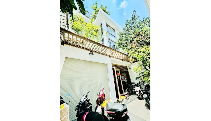7,4x27m biệt thự khu Kiều Đàm Q7 - 3 tầng đẹp - giá 26,9 tỷ
