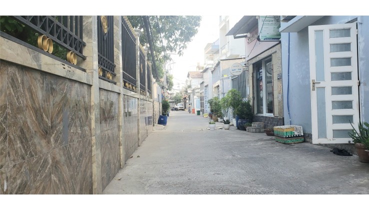 Bán dãy trọ 8x39m, 2 Mặt Tiền Hẻm Xe Tải – Huỳnh Tấn Phát, Quận 7 – Giá Chỉ Nhỉnh 80 triệu/m²!