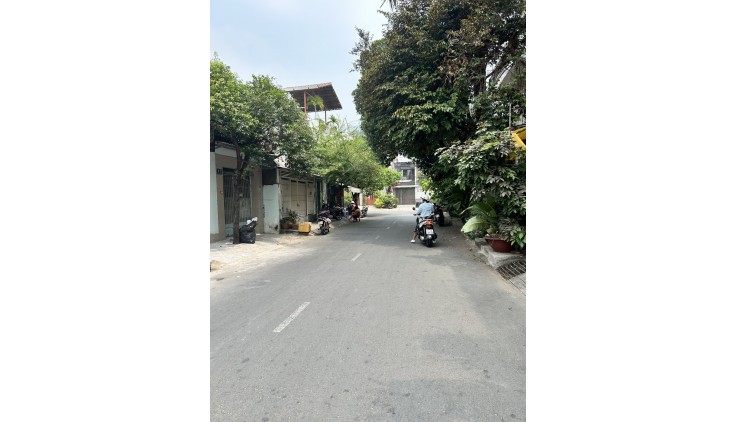 7,5x28m mặt tiền đường số - P. Tân Quy Q7 - 2 tầng - Giá 11 tỷ