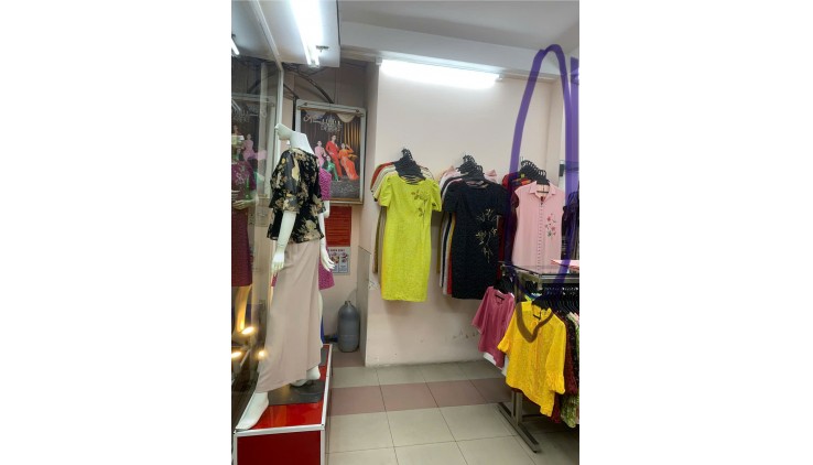 MBKD trống suốt Tô Ngọc Vân, lề rộng 5m, nở hậu 10m