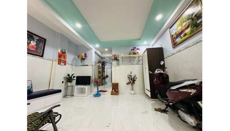 VIP Tân Sơn Nhì, Q.Tân Phú 37m2 3T có Ban công nhà mới ở ngay, chỉ 3 tỷ xx