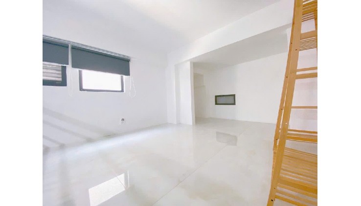 HIẾM BÁN- gần CHỢ TÂN MỸ-CẠNH PHÚ MỸ HƯNG-DÒNG TIỀN 720TR/NĂM