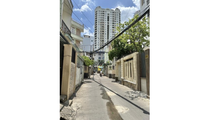 **+GIÁP QUẬN 10 NGAY 3/2-LÊ ĐẠI HÀNH, NHÀ 4 TẦNG BTCT-4PN, 37M HOÀN CÔNG ĐỦ, 5.35 TỶ