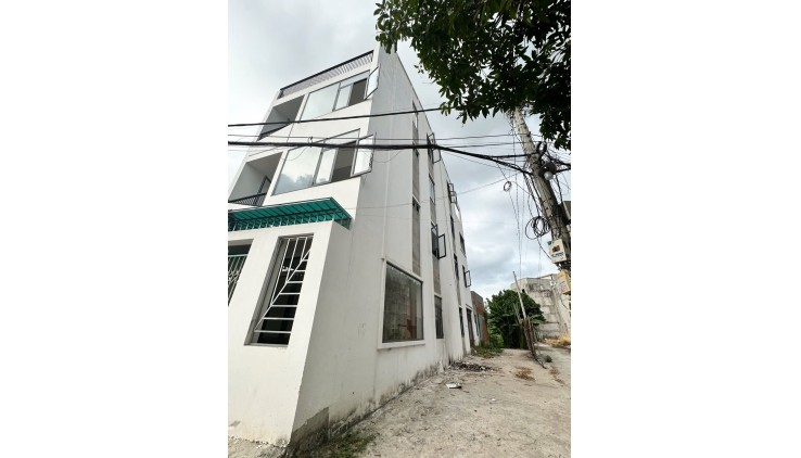 Cần bán nhà THẠNH XUÂN 40 GÓC 2MT  CẶP NHÀ 10 PHÒNG - 93,2m2-3,850 tỷ .
