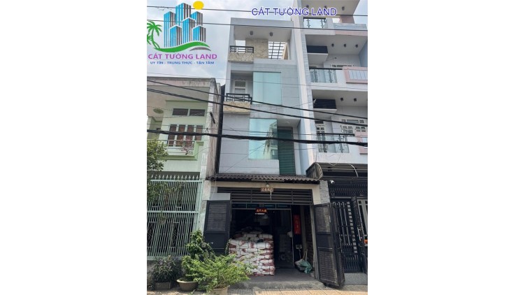 Bán nhà Mặt tiền Lê Niệm, Khu VIP họ Lê. Nhà 4x18m, 4 Tầng, Giá 10.3 tỷ