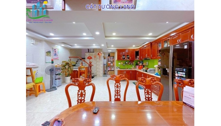 Bán nhà 6x15m, 5 Tầng Thang Máy. Mặt tiền Đường Số 1, Phường 16. Giá 13.5 tỷ