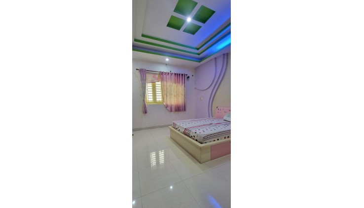 Mặt tiền Quản Trọng Linh 6x20 đúc 4 tầng chỉ 23 tỷ