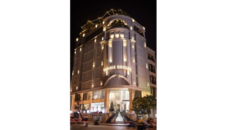 VỊ TRÍ KIM CƯƠNG - GỐC TÂN MỸ - ĐỐI DIỆN CHỢ - CẠNH PHÚ MỸ HƯNG - VIEW LANK MART 81