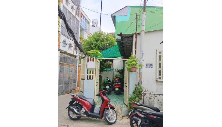 WOW CỰC RẺ - LÔ GÓC 2 MẶT HẺM RỘNG THOÁNG BÌNH ĐỨC P15Q8  CHỈ 3.8 TỶ  DT 75M2 -  6 X 13M, GẦN ĐƯỜNG LỚN CHỈ VÀI CĂN.