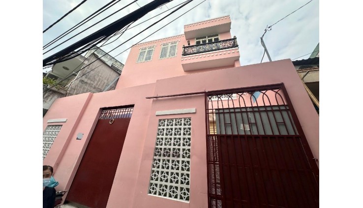 CHỦ BÁN GẤP, LƯU HỬU PHƯỚC P15Q8 CHỈ 4.1 TỶ DT 78M2 NGANG 6 X 10M, NHÀ 3 TẦNG ĐẸP.