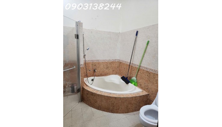 BÁN GẤP NHÀ GIÁP Q11 – 67M2 – 4.5X17M – 3 TẦNG – 5PN – HXH 6M THẲNG TRỤC 30M RA MT – CHỈ 7.59TY(TL)