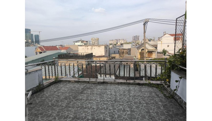 11.3 TỶ  - 3 TẦNG - MẶT TIỀN KINH DOANH ĐƯỜNG 8. ĐA NGÀNH NGHỀ BẬC NHẤT LINH XUÂN.