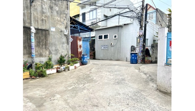 Chỉ 40Tr/m2 TT Linh Xuân Dãy trọ 7 phòng 6.4 x24.5 151m2 chỉ 6.1 tỷ. Đường xe hơi 5m.